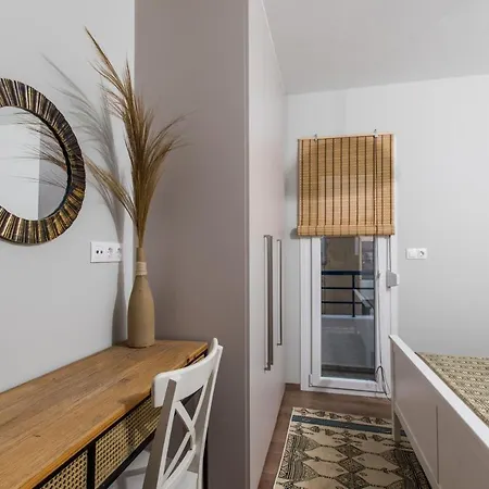 Areti Seaview Apartment